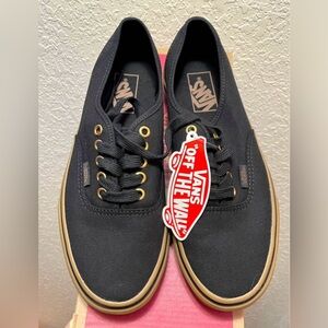 Vans authentic style, black/gum with gold eyelets, unisex (8/6.5)